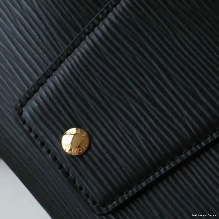 Fashionrepsfam ru 2109DJ0024 Bags LV 0813